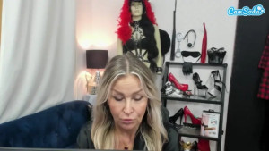 Watch luxcrystal recorded live streams from Camsoda on 2025/10/03, Cam Archive