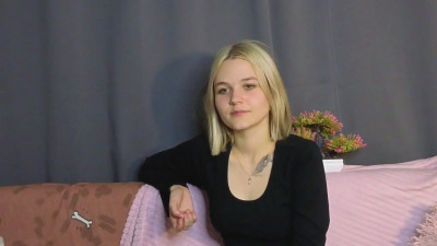 Watch KelleDomin recorded live streams from Stripchat on 2025/10/05, Cam Archive