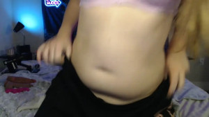 Watch petitegirluvsdick recorded live streams from Chaturbate on 2025/10/04, Cam Archive