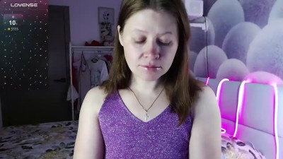 Watch alekasamui recorded live streams from Stripchat on 2025/10/03, Cam Archive