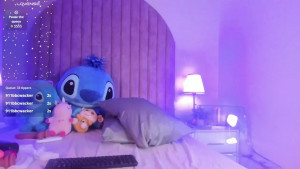 Watch ChloeScotte recorded live streams from Chaturbate on 2025/10/04, Cam Archive