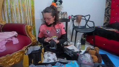 Watch lucy_cole recorded live streams from Stripchat on 2025/10/05, Cam Archive