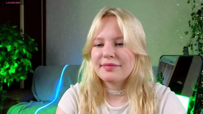 Watch Mila_Lioness recorded live streams from Stripchat on 2025/10/06, Cam Archive