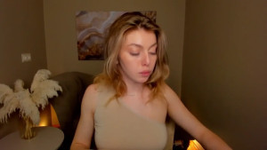 Watch MollyMeltorr recorded live streams from Stripchat on 2025/10/11, Cam Archive