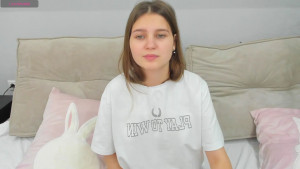 Watch elle_ellise recorded live streams from Stripchat on 2025/10/10, Cam Archive