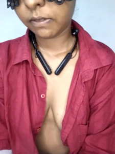 Watch Ashugril_hot recorded live streams from Stripchat on 2025/10/11, Cam Archive