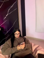 Watch estefania_teen recorded live streams from Stripchat on 2025/10/12, Cam Archive