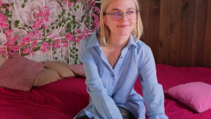 Watch savannahshor recorded live streams from Chaturbate on 2025/10/12, Cam Archive