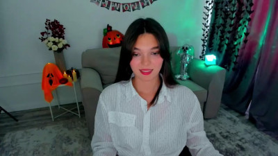 Watch DivineAmour recorded live streams from Chaturbate on 2025/10/13, Cam Archive
