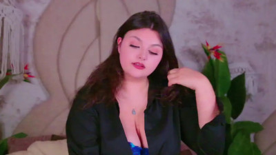 Watch UR_BELLA recorded live streams from Stripchat on 2025/10/27, Cam Archive