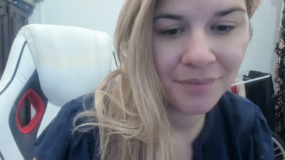 Watch artsyandcraftsy_ recorded live streams from Chaturbate on 2025/10/17, Cam Archive