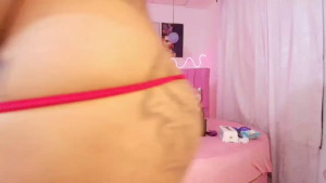 Watch sheyla_vegas recorded live streams from Chaturbate on 2025/10/26, Cam Archive