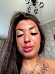 Watch RuslanaXX recorded live streams from Stripchat on 2025/10/25, Cam Archive