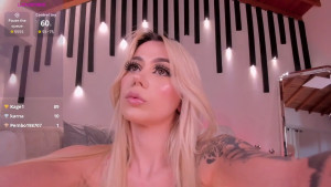 Watch HannaConnor recorded live streams from Stripchat on 2025/10/24, Cam Archive