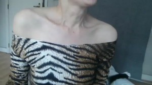 Watch deessedivine recorded live streams from Chaturbate on 2025/10/23, Cam Archive