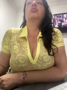 Watch Clara_Hot_Milf recorded live streams from Stripchat on 2025/10/23, Cam Archive