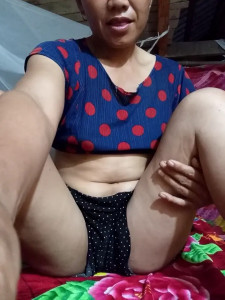 Watch TinTin321 recorded live streams from Stripchat on 2025/10/23, Cam Archive