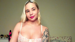 Watch shinelina recorded live streams from Chaturbate on 2025/10/22, Cam Archive