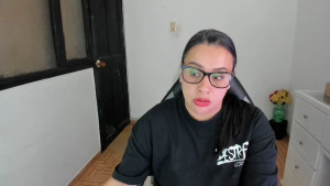 Watch aylaislem recorded live streams from Chaturbate on 2025/10/19, Cam Archive