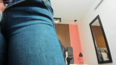 Watch Georgina_Vega recorded live streams from Stripchat on 2025/10/31, Cam Archive