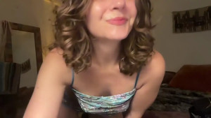 Watch leahsparkles recorded live streams from Chaturbate on 2025/10/31, Cam Archive