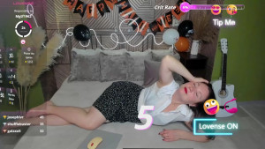 Watch AliceeShy recorded live streams from Chaturbate on 2025/11/02, Cam Archive