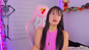 Watch sarah_ramirez777 recorded live streams from Chaturbate on 2025/11/10, Cam Archive