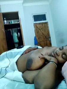 ShySexyBaddiexx