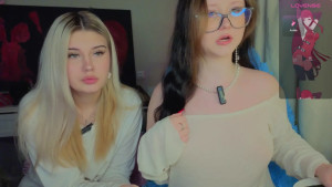 Watch hornyprincess19 recorded live streams from Stripchat on 2025/11/09, Cam Archive