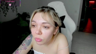 Watch hot_babayaga recorded live streams from Chaturbate on 2025/11/05, Cam Archive