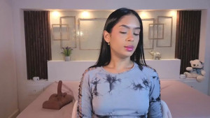 Watch ChloeMoon9 recorded live streams from Chaturbate on 2025/11/04, Cam Archive