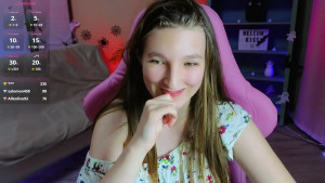 Mia_Myles