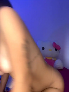 Watch dulcekitty__ recorded live streams from Stripchat on 2025/11/05, Cam Archive