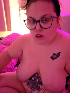 Watch BrattyPrincess-x recorded live streams from Stripchat on 2025/11/06, Cam Archive