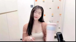 Watch xixi-baobao recorded live streams from Stripchat on 2025/11/06, Cam Archive