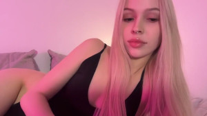 Watch kristy_babe recorded live streams from Chaturbate on 2025/11/15, Cam Archive