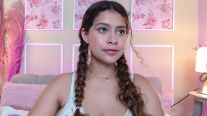 CurlyDani