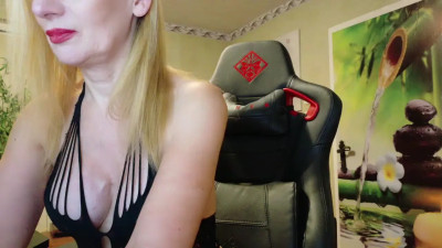 Watch HotLana69 recorded live streams from Stripchat on 2025/11/15, Cam Archive