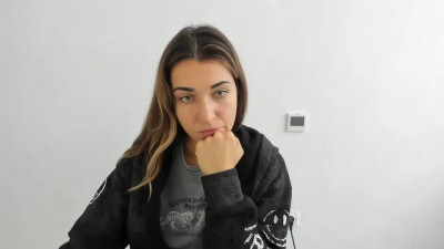 Watch summmmersky recorded live streams from Stripchat on 2025/12/02, Cam Archive