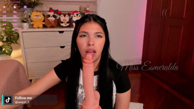 Watch missesmeralda recorded live streams from Chaturbate on 2025/11/16, Cam Archive
