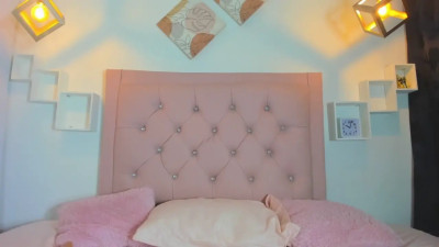 Watch Mia_Suarezzz recorded live streams from Chaturbate on 2025/11/26, Cam Archive