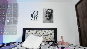 Watch mili_mattell recorded live streams from Chaturbate on 2025/11/25, Cam Archive