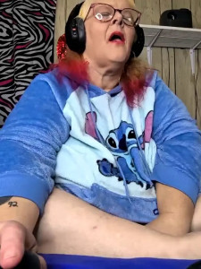 Watch davisdesires@xh recorded live streams from Stripchat on 2025/11/24, Cam Archive