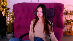 Watch UliaNeer recorded live streams from Stripchat on 2025/11/23, Cam Archive