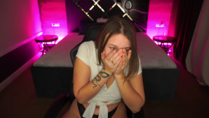 Watch LioraFox recorded live streams from Chaturbate on 2025/11/18, Cam Archive