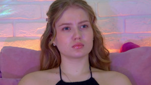 Watch selinswarovski recorded live streams from Stripchat on 2025/11/19, Cam Archive