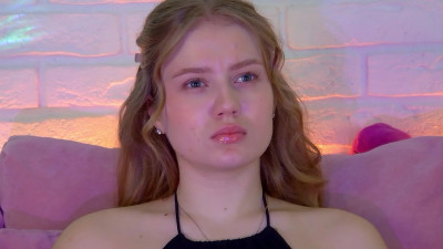 Watch selinswarovski recorded live streams from Stripchat on 2025/11/19, Cam Archive