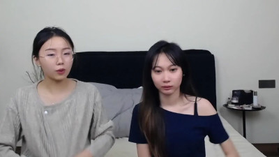 Watch antoniaina recorded live streams from Chaturbate on 2025/11/19, Cam Archive