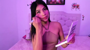 sadie_grey_