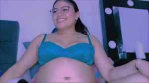 roouse_Pregnant